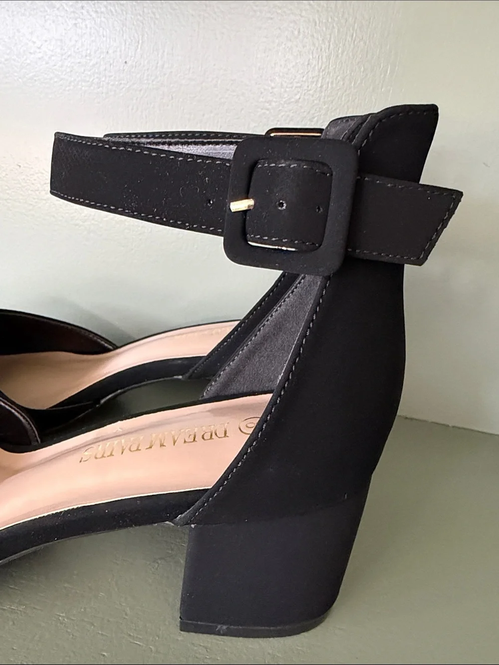 Dream Pairs Black Pointed-toe Block Heel Ankle-Strap Pumps - Size 8 - NWT
